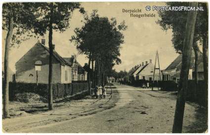Hoogerheide, Dorpzicht ansichtkaart: Hoogerheide, Dorpzicht