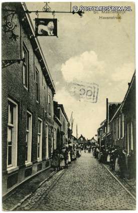 ansichtkaart: Sint Maartensdijk, Havenstraat