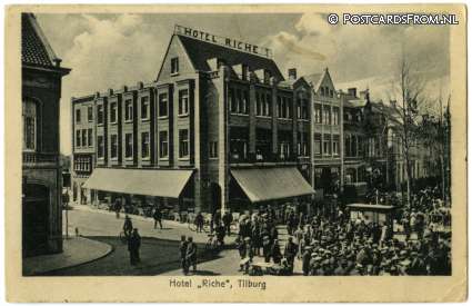 ansichtkaart: Tilburg, Hotel 'Riche'. Heuvel