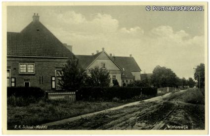 ansichtkaart: Winterswijk Meddo, R.K. School