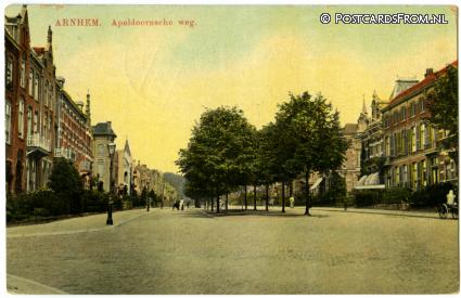 ansichtkaart: Arnhem, Apeldoornsche weg