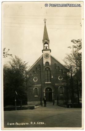 ansichtkaart: Anna Paulowna, R.K. Kerk