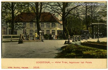 ansichtkaart: Soestdijk, Hotel Trier, tegenover het Paleis