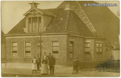 ansichtkaart: Jubbega, ? Boerderij Fam. Stelwage?