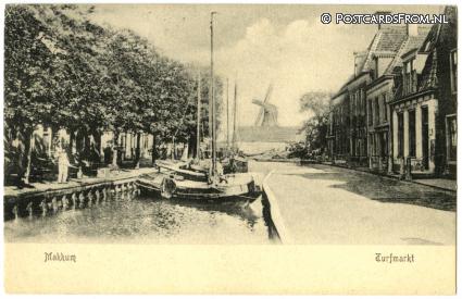 ansichtkaart: Makkum FR, Turfmarkt