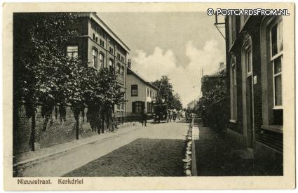 Kerkdriel, Nieuwstraat ansichtkaart: Kerkdriel, Nieuwstraat