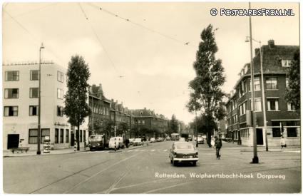 Rotterdam, Wolphaertsbocht - hoek Dorpsweg ansichtkaart: Rotterdam, Wolphaertsbocht - hoek Dorpsweg