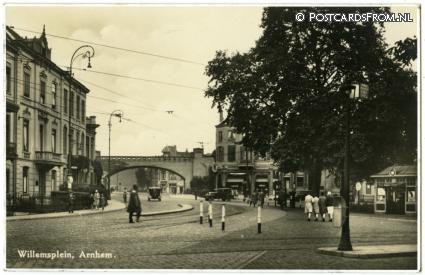 Arnhem, Willemsplein ansichtkaart: Arnhem, Willemsplein