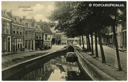 ansichtkaart: Dokkum, Koornmarkt