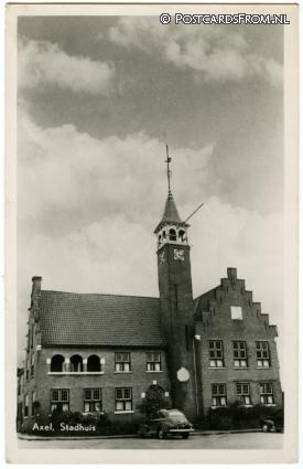 ansichtkaart: Axel, Stadhuis