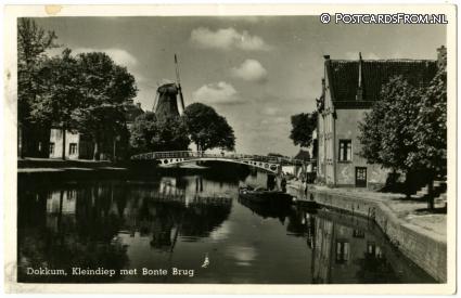 ansichtkaart: Dokkum, Kleindiep met Bonte Brug