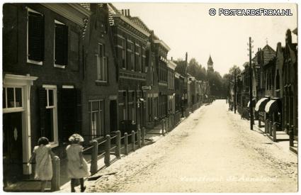 ansichtkaart: Sint-Annaland, Voorstraat