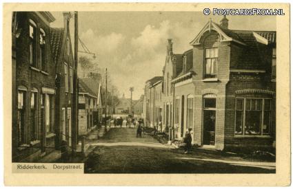 ansichtkaart: Ridderkerk, Dorpstraat