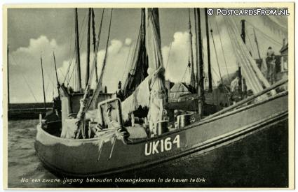 Urk, Na een zware ijsgang behouden binnengekomen in de haven ansichtkaart: Urk, Na een zware ijsgang behouden binnengekomen in de haven