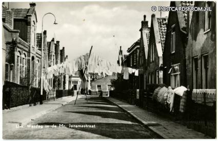 Urk, Wasdag in de Mr. Jansmastraat ansichtkaart: Urk, Wasdag in de Mr. Jansmastraat