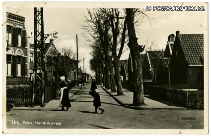 ansichtkaart: Urk, Prins Hendrikstraat