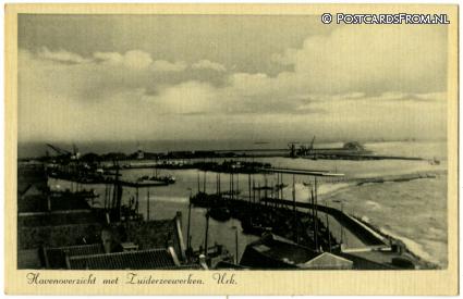 ansichtkaart: Urk, Havenoverzicht met Zuiderzeewerken