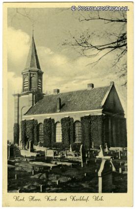 ansichtkaart: Urk, Ned. Herv. Kerk met Kerkhof