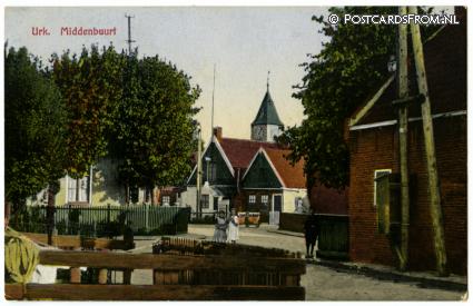 Urk, Middenbuurt ansichtkaart: Urk, Middenbuurt