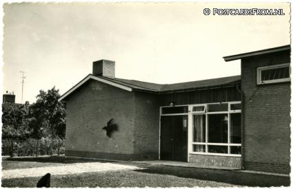 ansichtkaart: Lieshout, Jeugdhuis