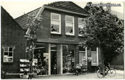 ansichtkaart: Vleuten, Stationsstraat