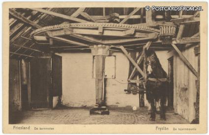 ansichtkaart: --, Friesland. De karnmolen