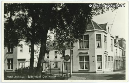 ansichtkaart: Den Helder, Hotel 'Bellevue', Spoorstraat