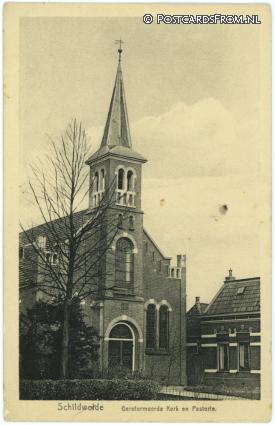 ansichtkaart: Schildwolde, Gereformeerde Kerk en Pastorie