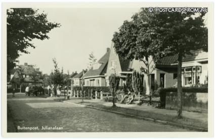 Buitenpost, Julianalaan ansichtkaart: Buitenpost, Julianalaan