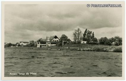ansichtkaart: Arcen, Langs de Maas
