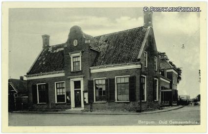 Bergum, Oud Gemeentehuis ansichtkaart: Bergum, Oud Gemeentehuis