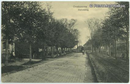 ansichtkaart: Oostvoorne, Stationsweg
