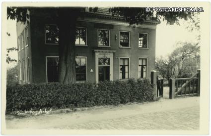 ansichtkaart: Arkel, Jeugd-Herberg
