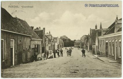 Piershil, Voorstraat ansichtkaart: Piershil, Voorstraat