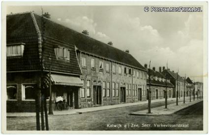 ansichtkaart: Katwijk aan Zee, Secr. Varkevisserstraat