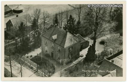 ansichtkaart: Haarlo, Ned. Herv. Pastorie