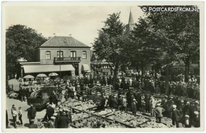 ansichtkaart: Den Burg, Schapenmarkt