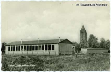 ansichtkaart: Lienden, Eben Haezer School