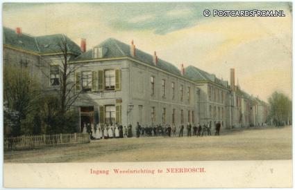 ansichtkaart: Neerbosch, Ingang Weesinrichting