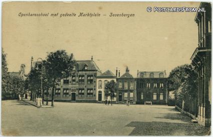Zevenaar, Openbareschool met gedeelte Marktplein ansichtkaart: Zevenaar, Openbareschool met gedeelte Marktplein