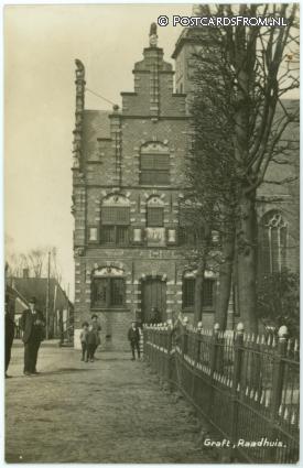 ansichtkaart: Graft, Raadhuis