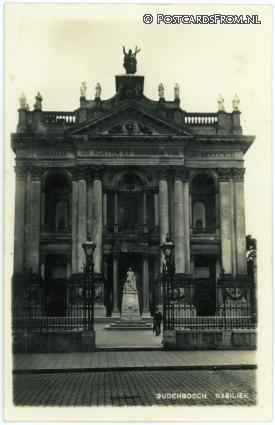 Oudenbosch, Basiliek ansichtkaart: Oudenbosch, Basiliek