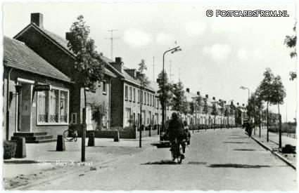 ansichtkaart: Rijen, Pius X straat