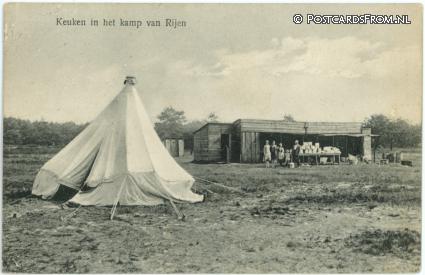 ansichtkaart: Rijen, Keuken in het kamp van Rijen