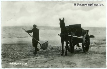 ansichtkaart: 's-Gravenzande, Schelpenvisser