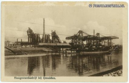 ansichtkaart: IJmuiden, Hoogovenbedrijf