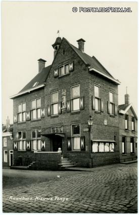 Nieuwe-Tonge, Raadhuis ansichtkaart: Nieuwe-Tonge, Raadhuis