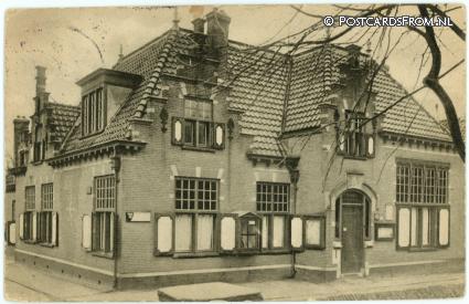 Bergen NH, Raadhuis ansichtkaart: Bergen NH, Raadhuis