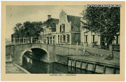 ansichtkaart: Sloten FR, Centrum