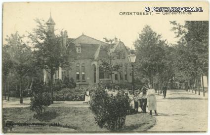 ansichtkaart: Oegstgeest, Gemeentehuis